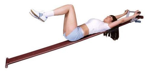 Dispositivo de entrenamiento para el tratamiento de la osteocondrosis en casa.